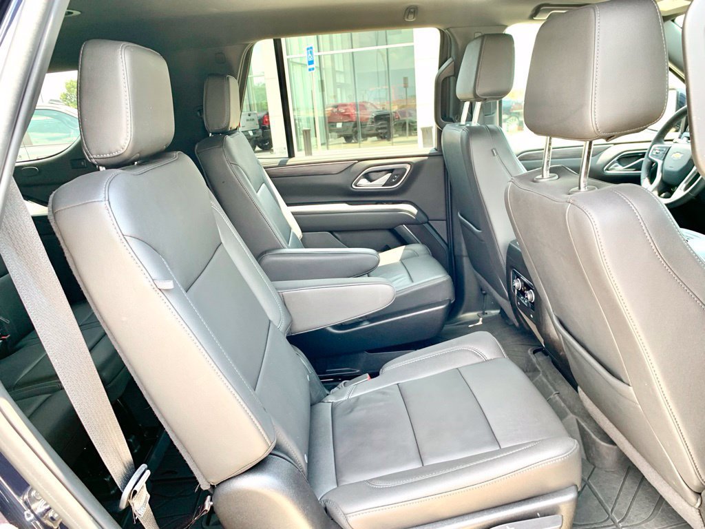 Used 2024 Chevrolet Tahoe LT RWD image 25