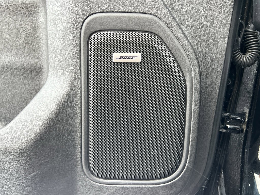 Used 2021 Chevrolet Silverado 1500 LT Trail Boss w/ Convenience Package II image 12