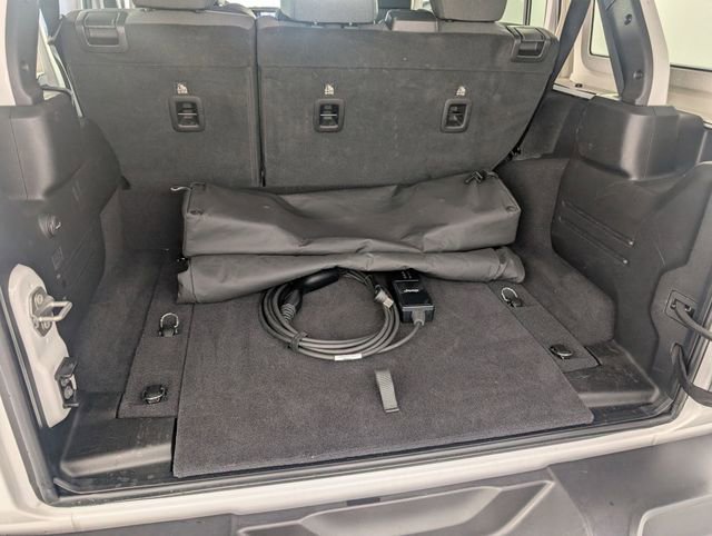 Used 2025 Jeep Wrangler Unlimited Sahara image 19