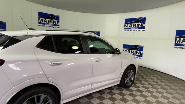 Used 2022 Buick Encore GX Select w/ Experience Buick Package FWD image 2