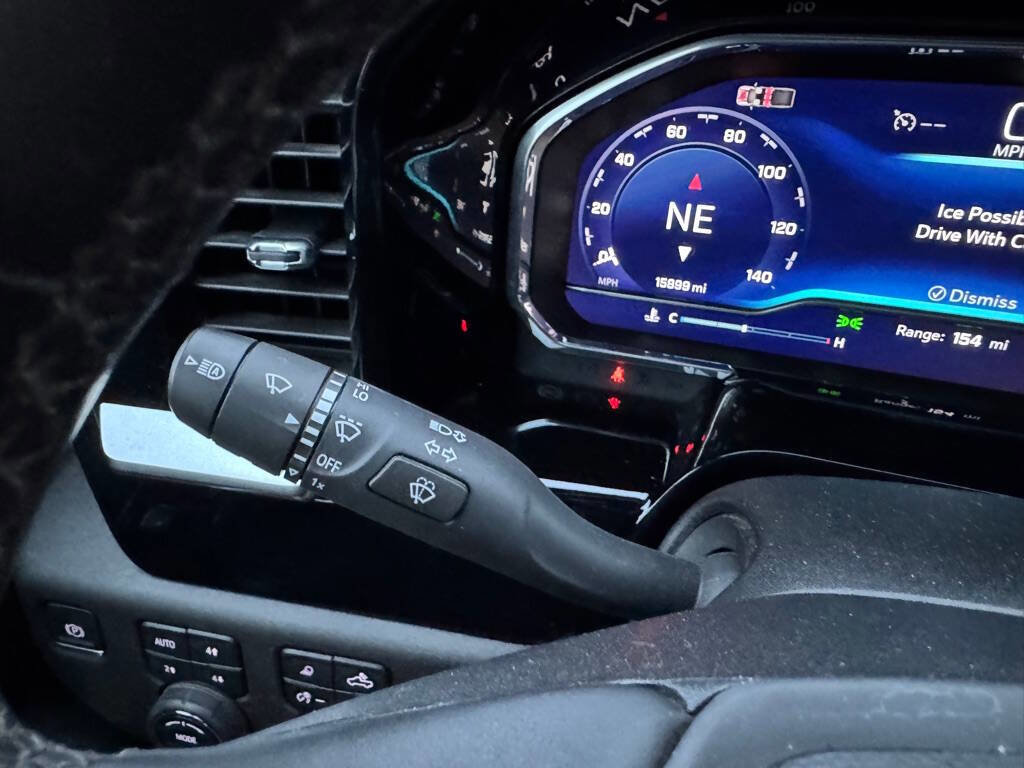 Used 2024 Chevrolet Silverado 2500 LTZ image 21