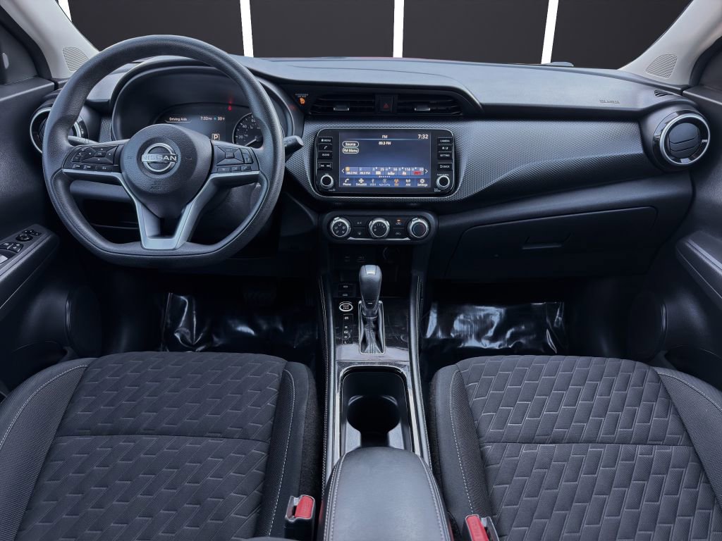 Used 2023 Nissan Kicks SV image 13
