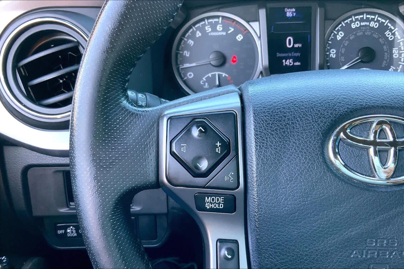 Used 2019 Toyota Tacoma Limited AWD/4WD image 24