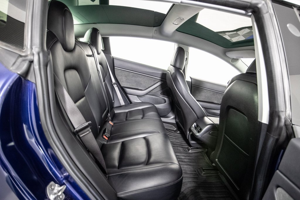 Used 2018 Tesla Model 3 Long Range image 12