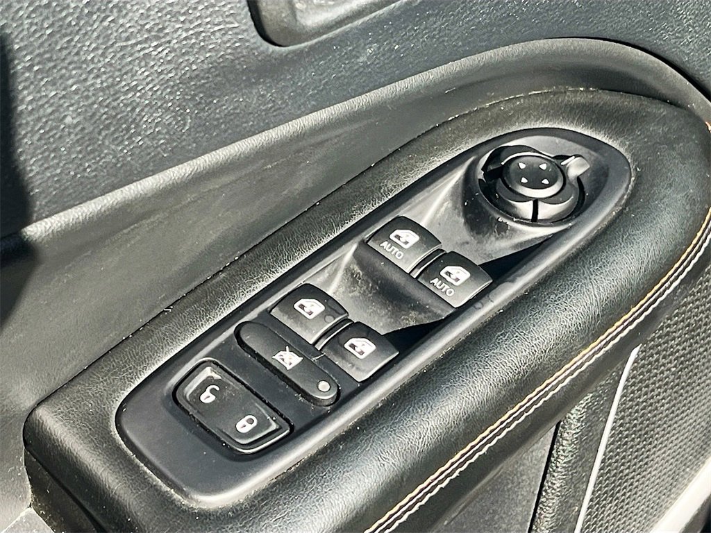 Used 2019 Jeep Compass Sport image 18