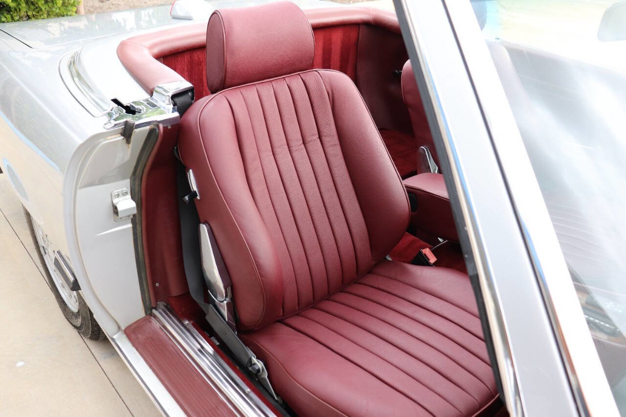 Used 1987 Mercedes-Benz 560 SL image 22