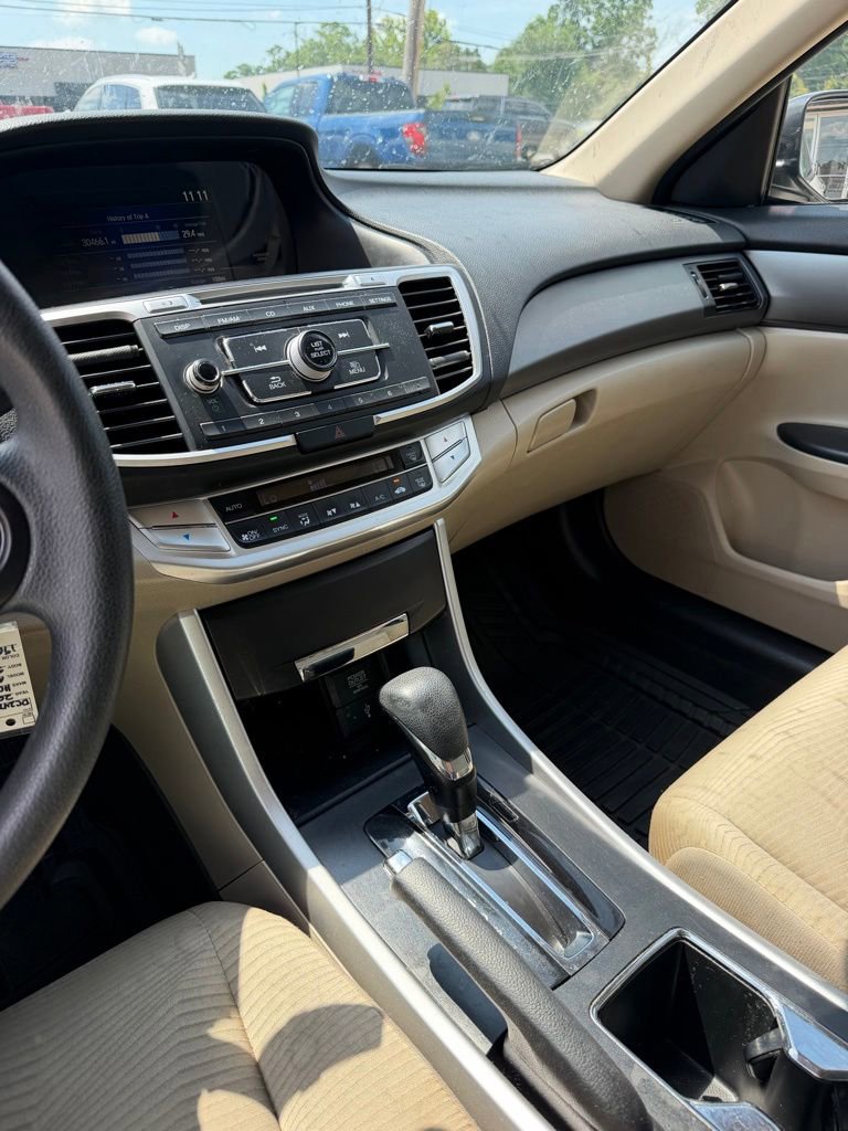 Used 2014 Honda Accord LX image 14