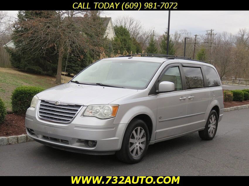 Used 2009 Chrysler Town & Country Touring