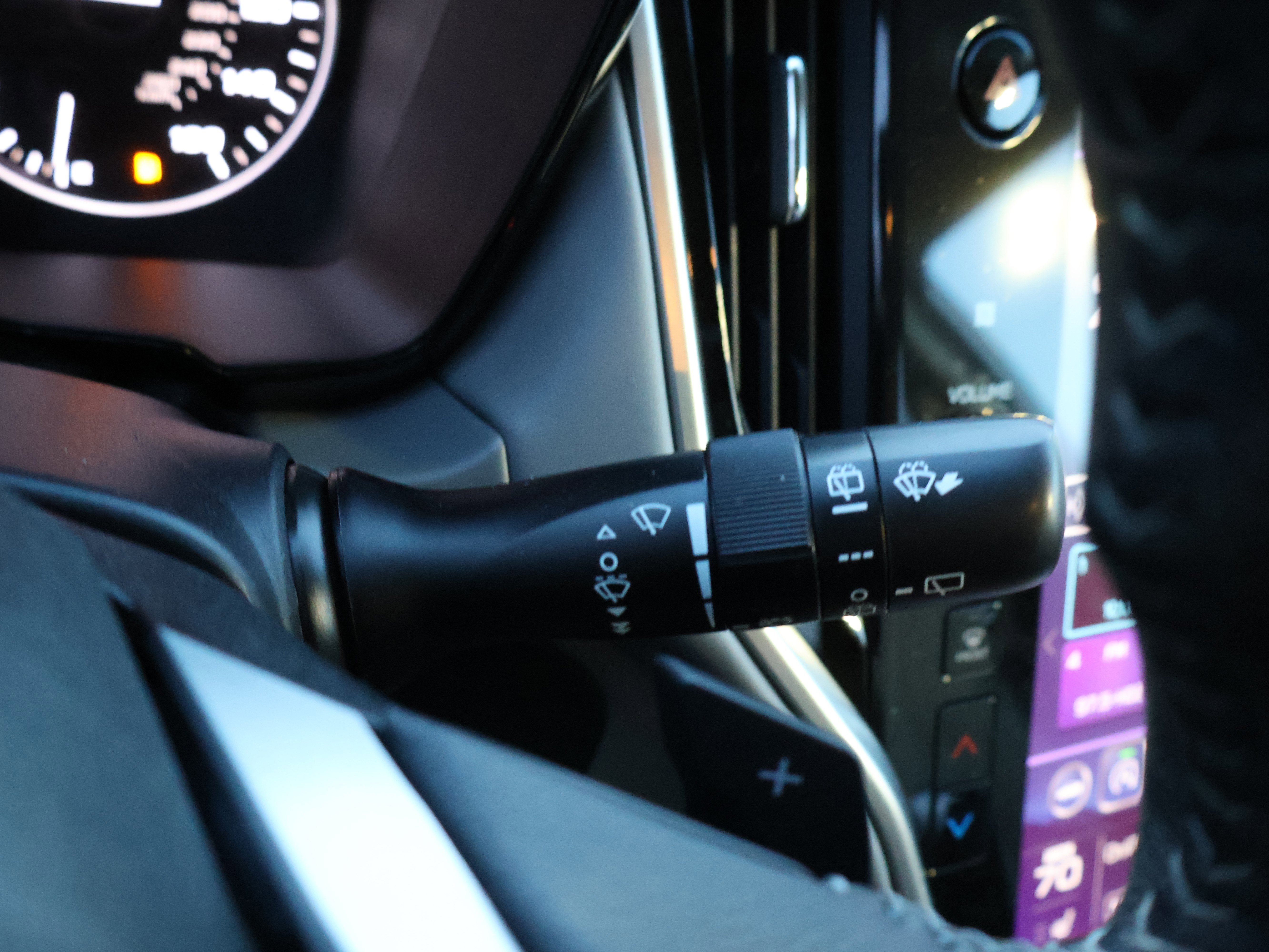 Used 2021 Subaru Outback Premium image 34