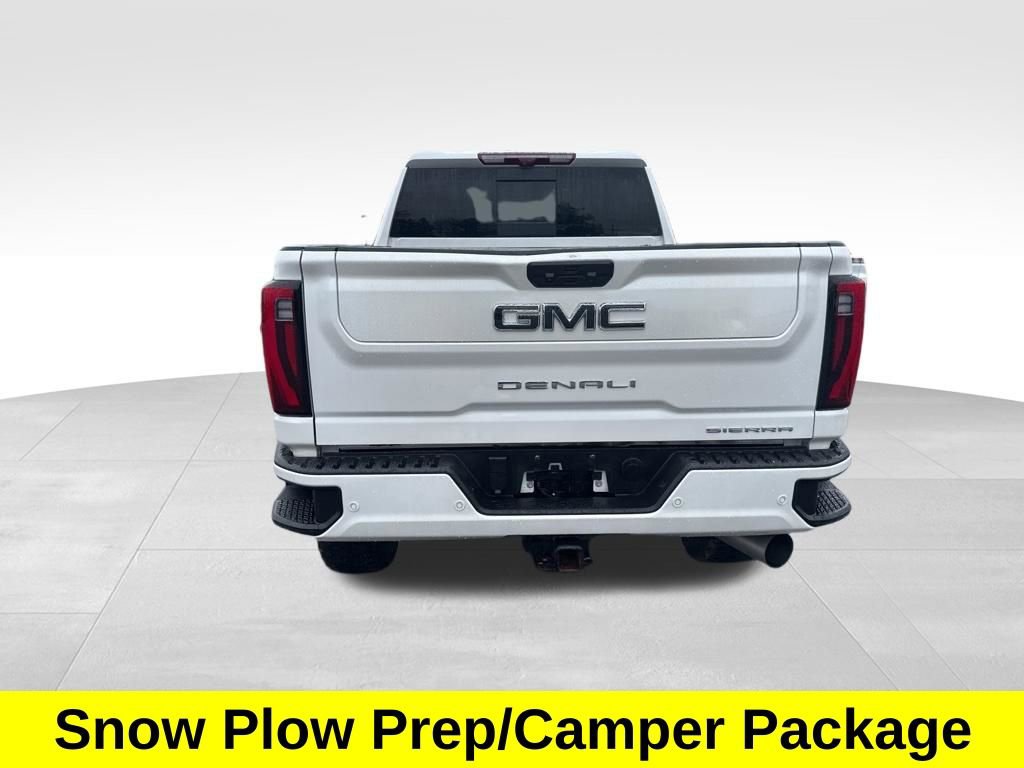 Used 2024 GMC Sierra 3500 Denali Ultimate image 4