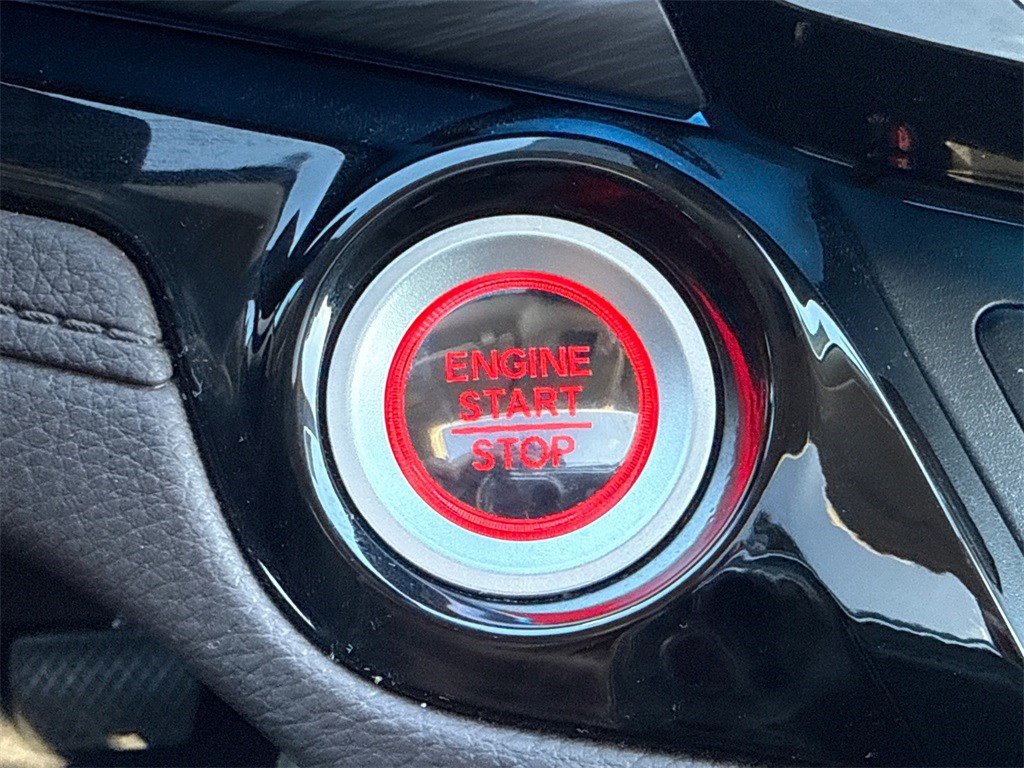 Certified 2025 Honda Odyssey Elite image 28