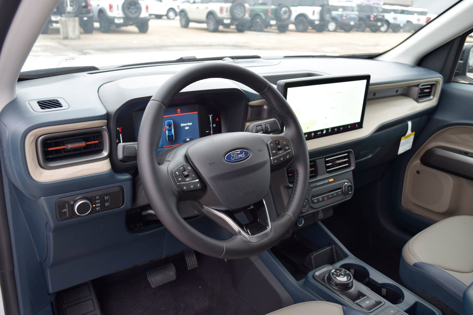 New 2026 Ford Maverick Lariat image 17