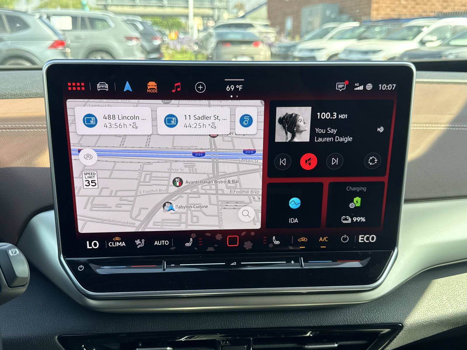 Certified 2025 Volkswagen ID.4 Pro image 28