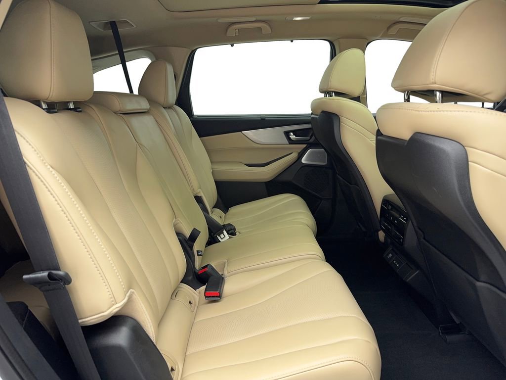 Used 2025 Acura MDX FWD w/ Technology Package image 18