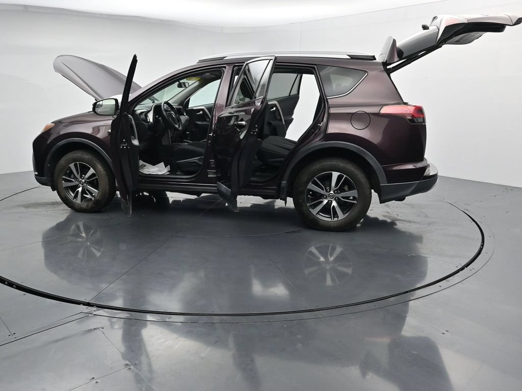 Used 2016 Toyota RAV4 XLE FWD image 39