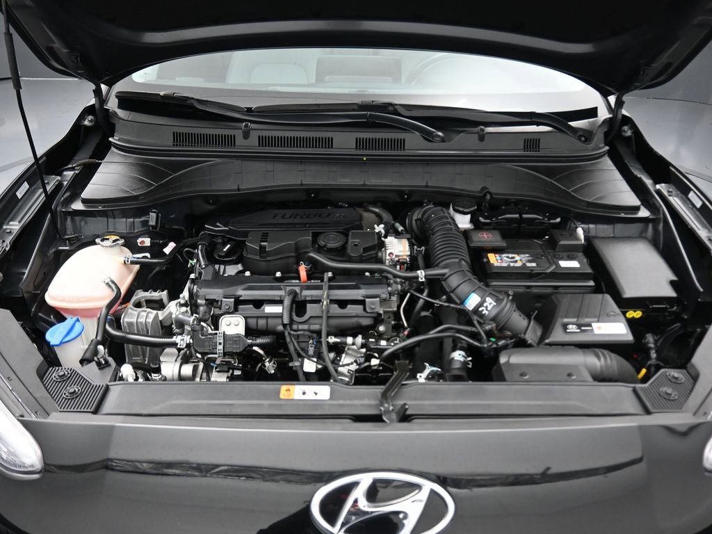 Used 2023 Hyundai Kona Limited w/ Cargo Package FWD image 50
