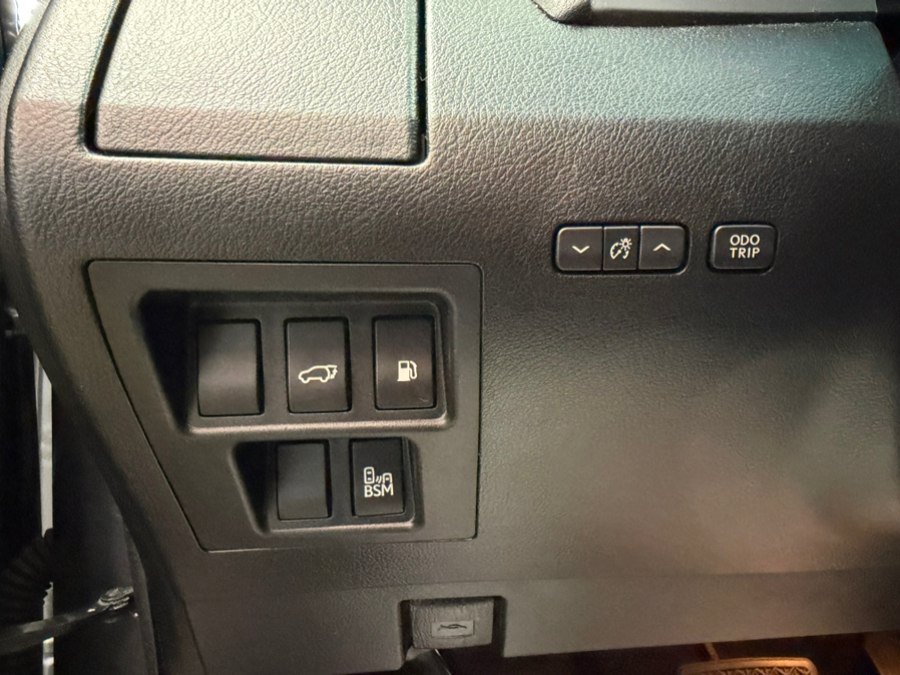 Used 2013 Lexus RX 350 AWD w/ Navigation Pkg image 49