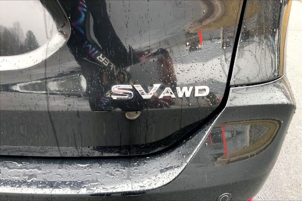 Used 2020 Nissan Rogue SV image 22