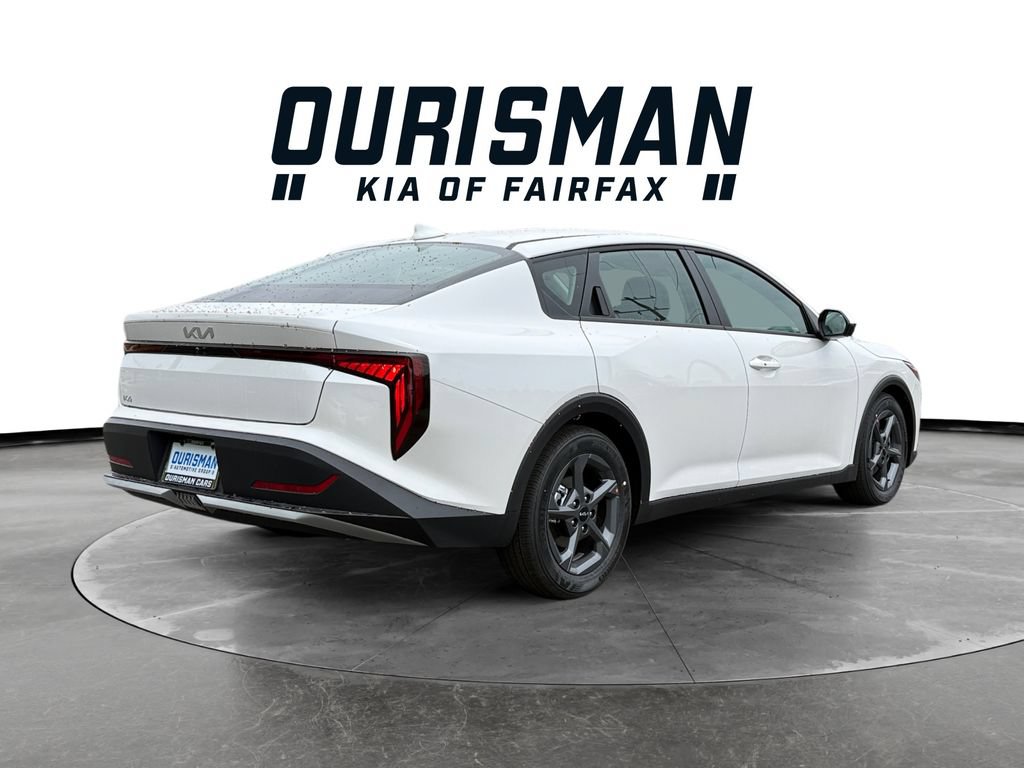 New 2026 Kia K4 FWD image 2
