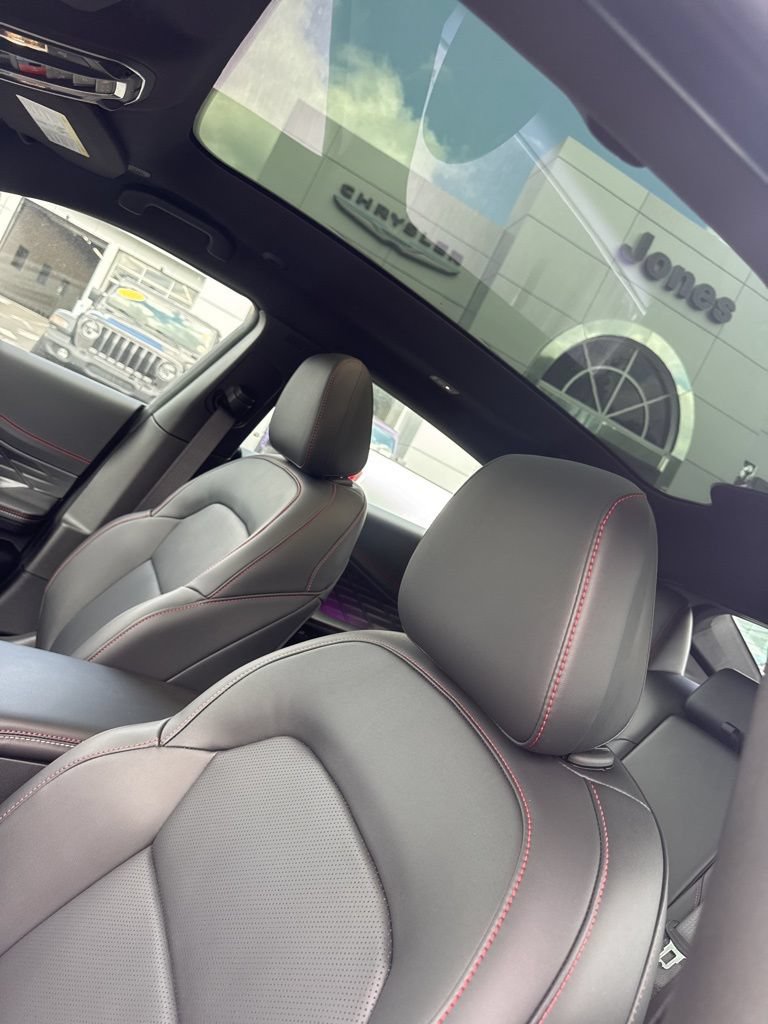 New 2026 Dodge Charger Scat Pack AWD/4WD image 12