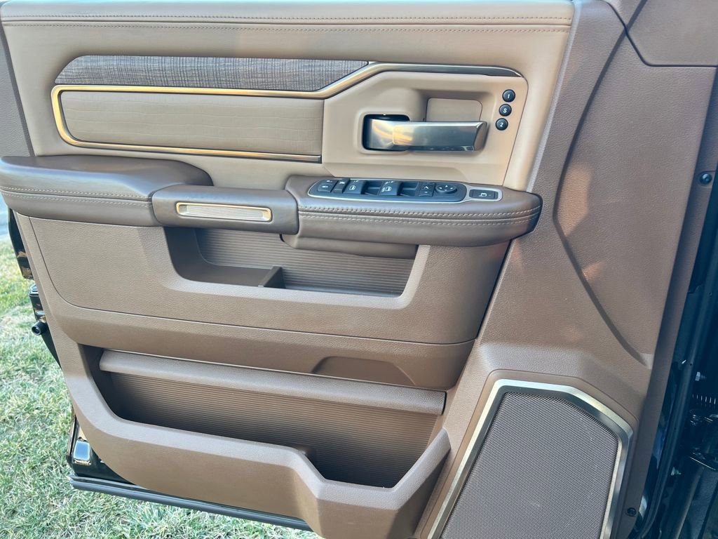 Used 2022 RAM 2500 Limited image 24