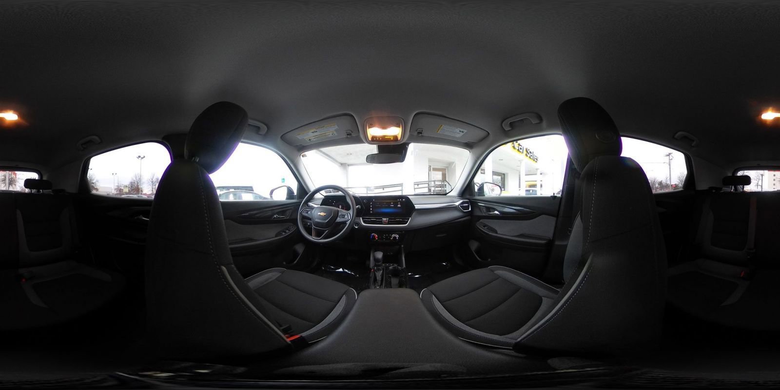 Used 2025 Chevrolet TrailBlazer LT w/ Driver Confidence Package image 38