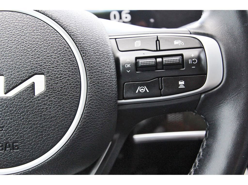 Used 2023 Kia Sportage SX image 19