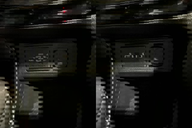 Used 2023 Buick Encore GX Preferred w/ Cold Weather Comfort Package image 32