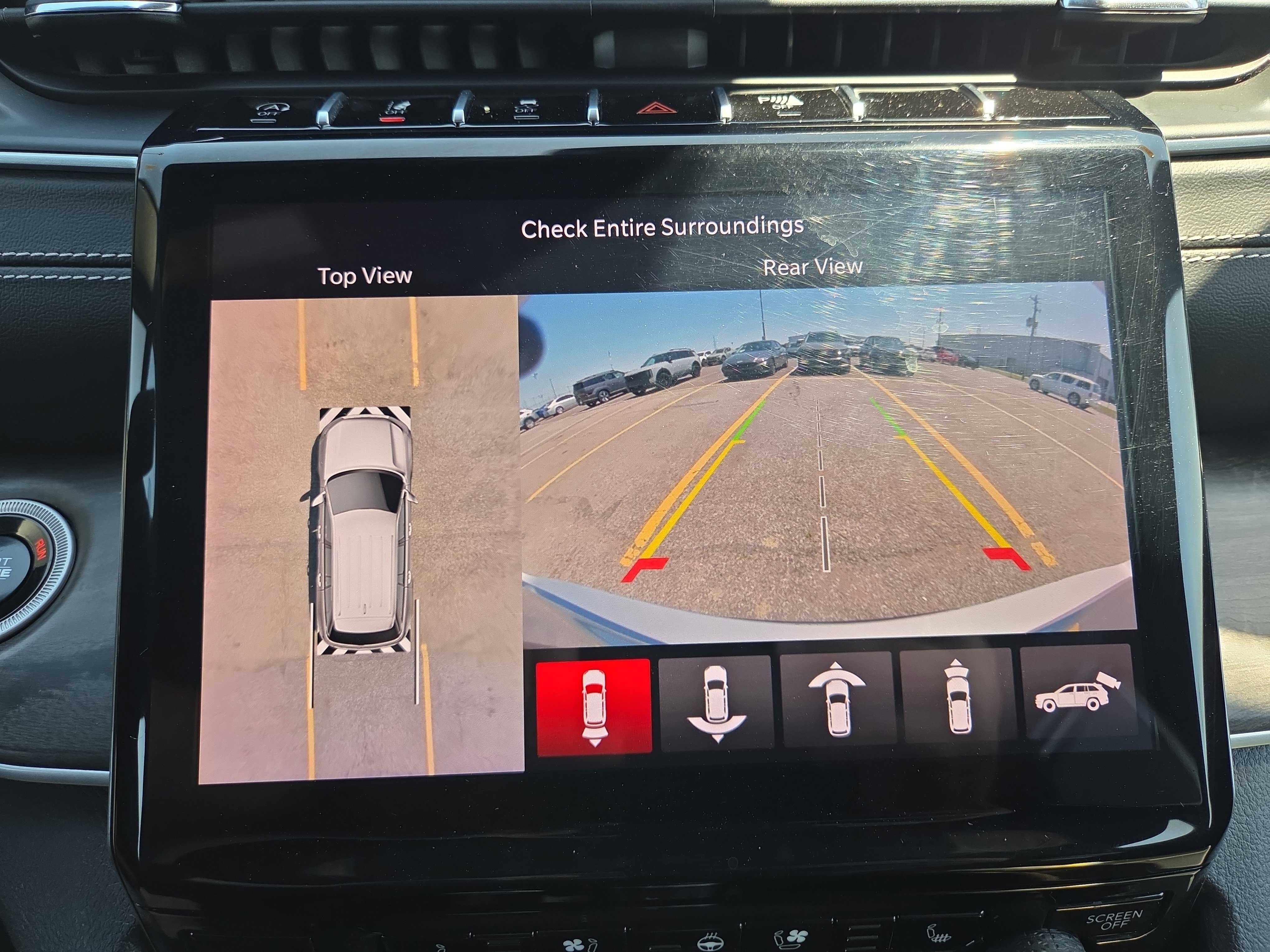 Used 2024 Jeep Grand Cherokee L Limited w/ Luxury Tech Group II image 17