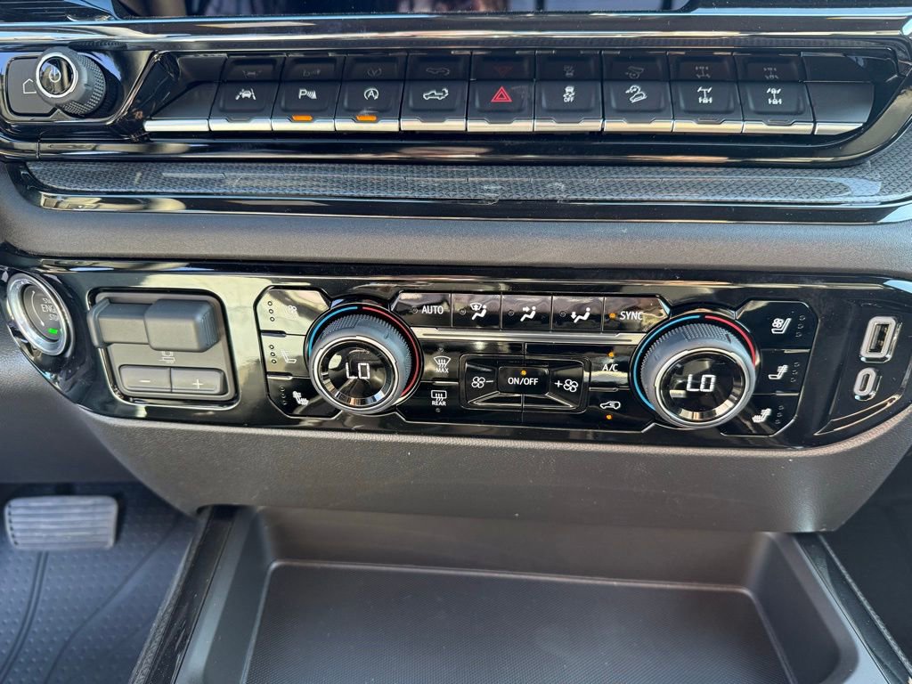 New 2026 Chevrolet Silverado 1500 ZR2 image 44