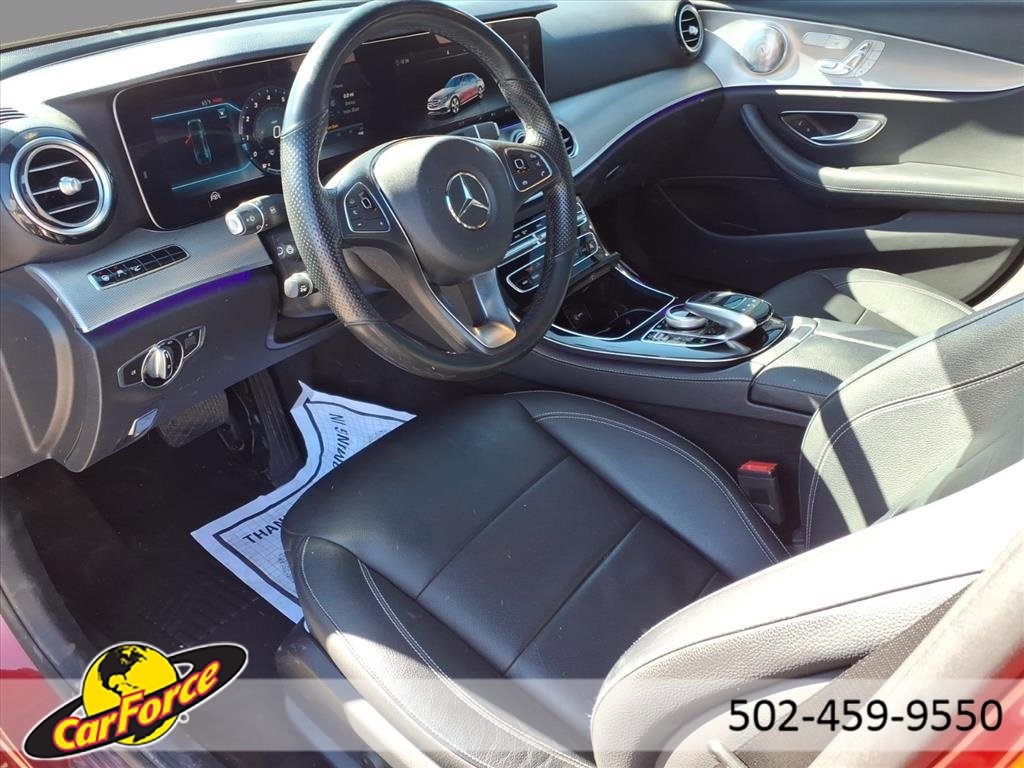 Used 2018 Mercedes-Benz E 400 4MATIC Sedan image 5