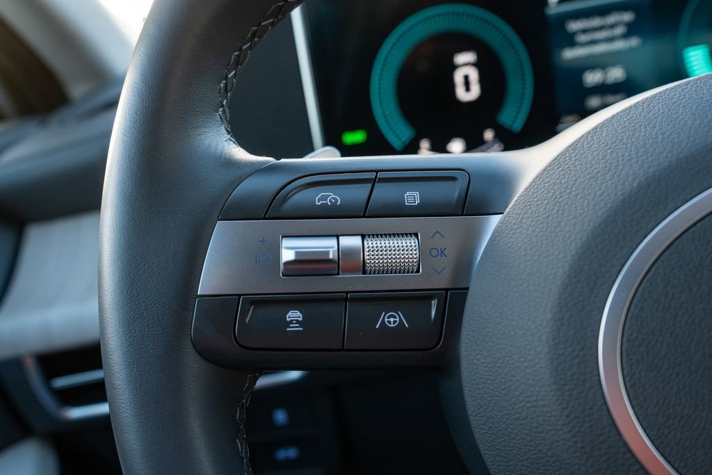 Used 2025 Hyundai Sonata SEL image 25