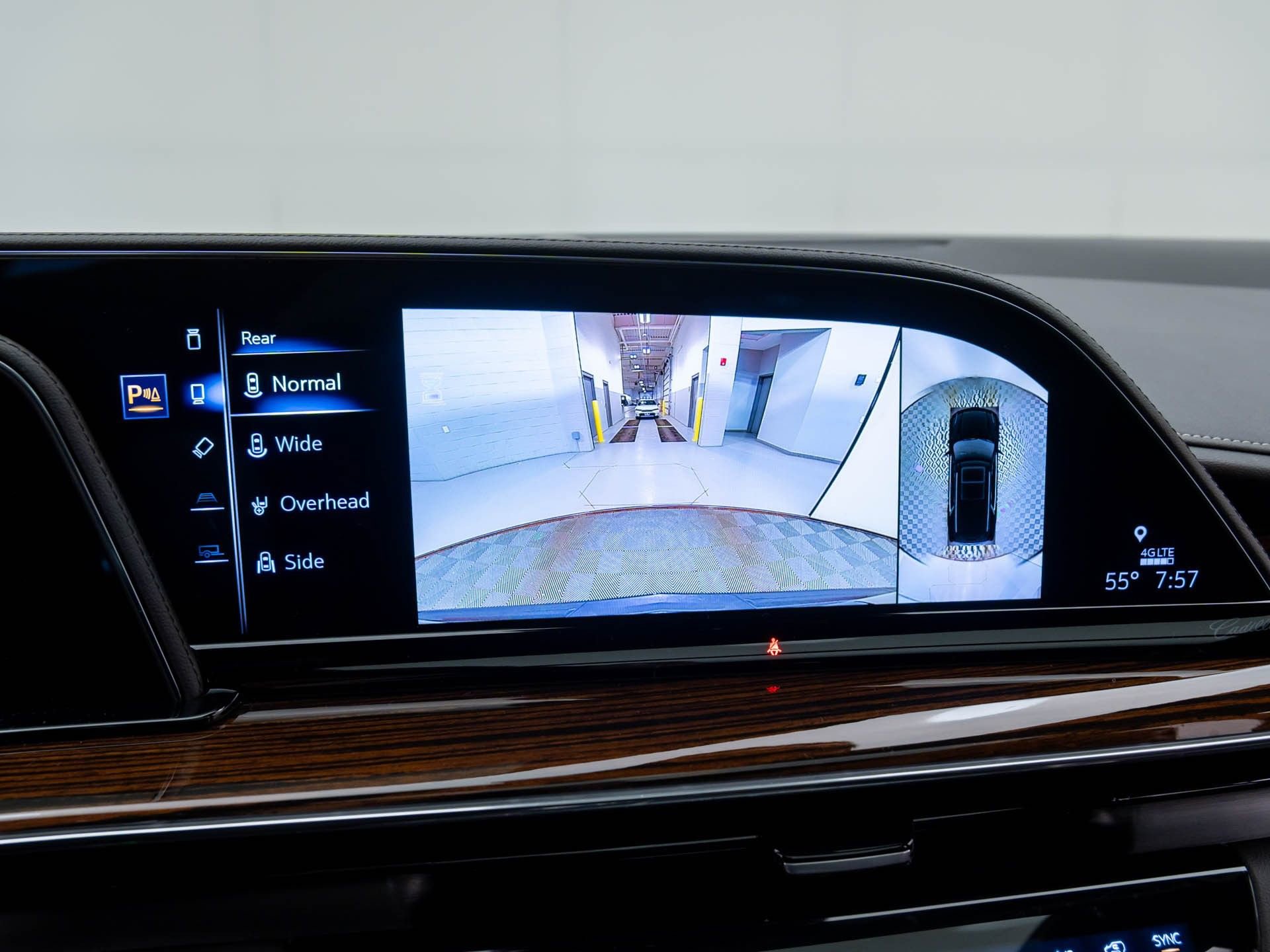 Certified 2023 Cadillac Escalade ESV Premium Luxury image 27