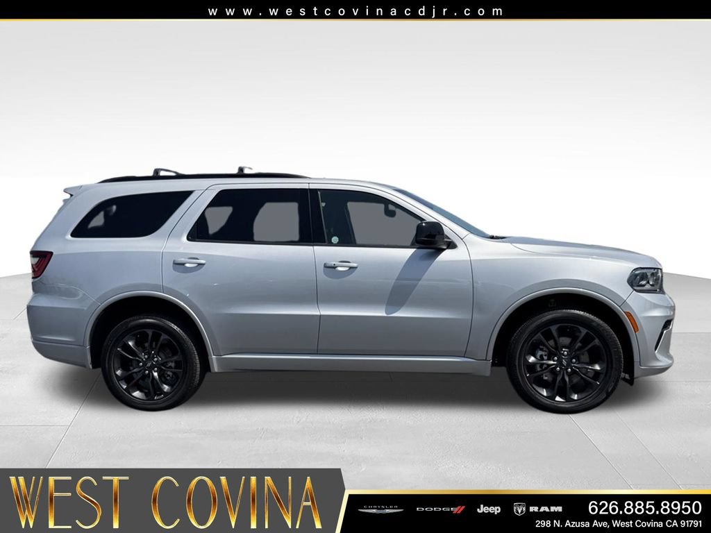 Used 2024 Dodge Durango GT w/ Blacktop Package AWD/4WD image 12