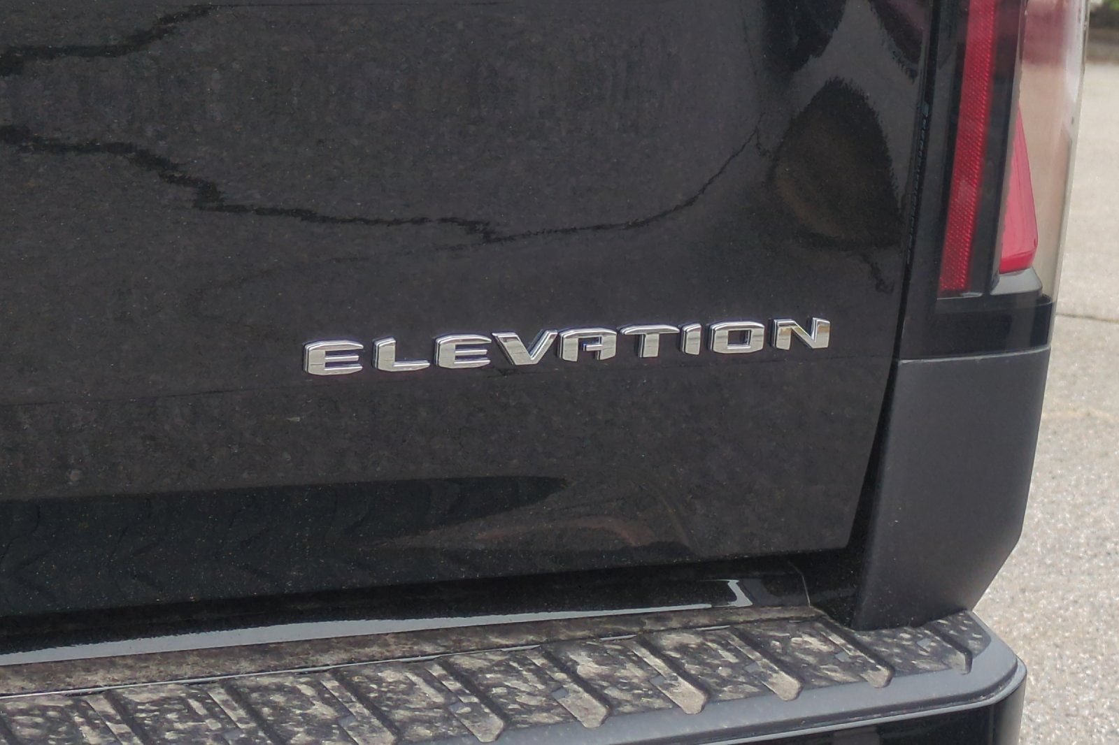 New 2026 GMC Sierra EV Elevation w/ Premium Package AWD/4WD image 31