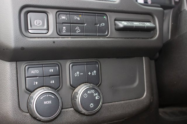 Used 2021 Chevrolet Tahoe High Country image 34