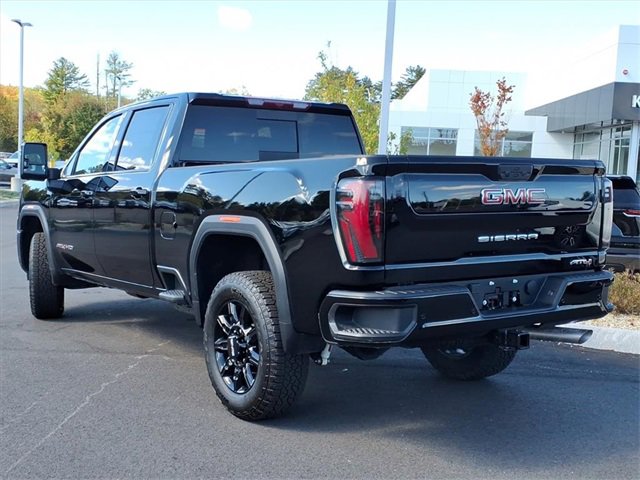 New 2026 GMC Sierra 2500 AT4 w/ AT4 Preferred Package image 4