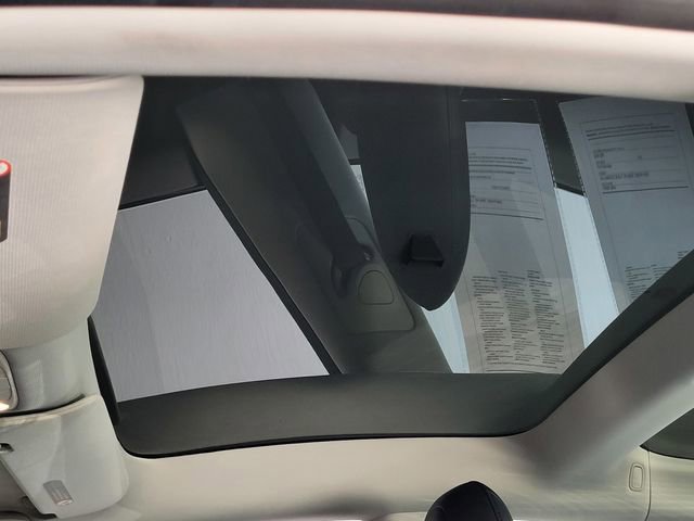 Used 2018 Tesla Model 3 Long Range image 14