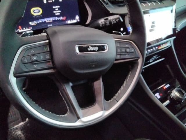 New 2026 Jeep Grand Cherokee Limited w/ Limited Altitude Package AWD/4WD image 23