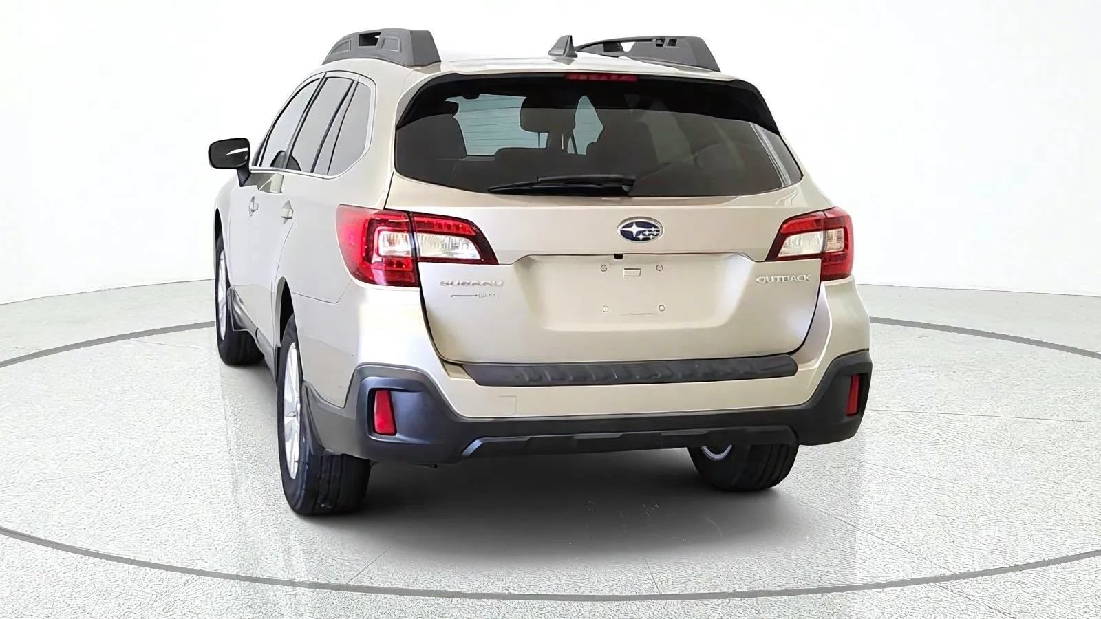 Used 2018 Subaru Outback 2.5i Premium AWD/4WD image 7