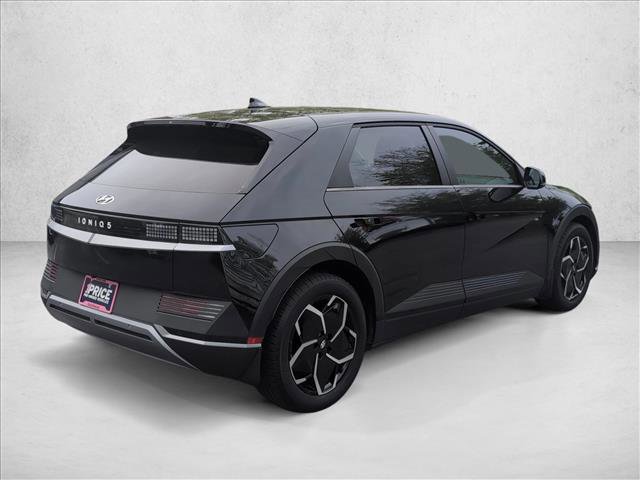 Used 2024 Hyundai Ioniq 5 SE image 5