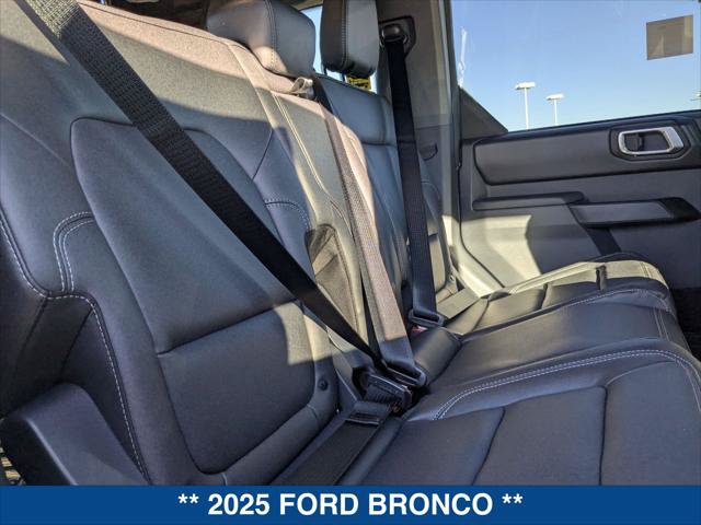 New 2025 Ford Bronco Badlands AWD/4WD image 19