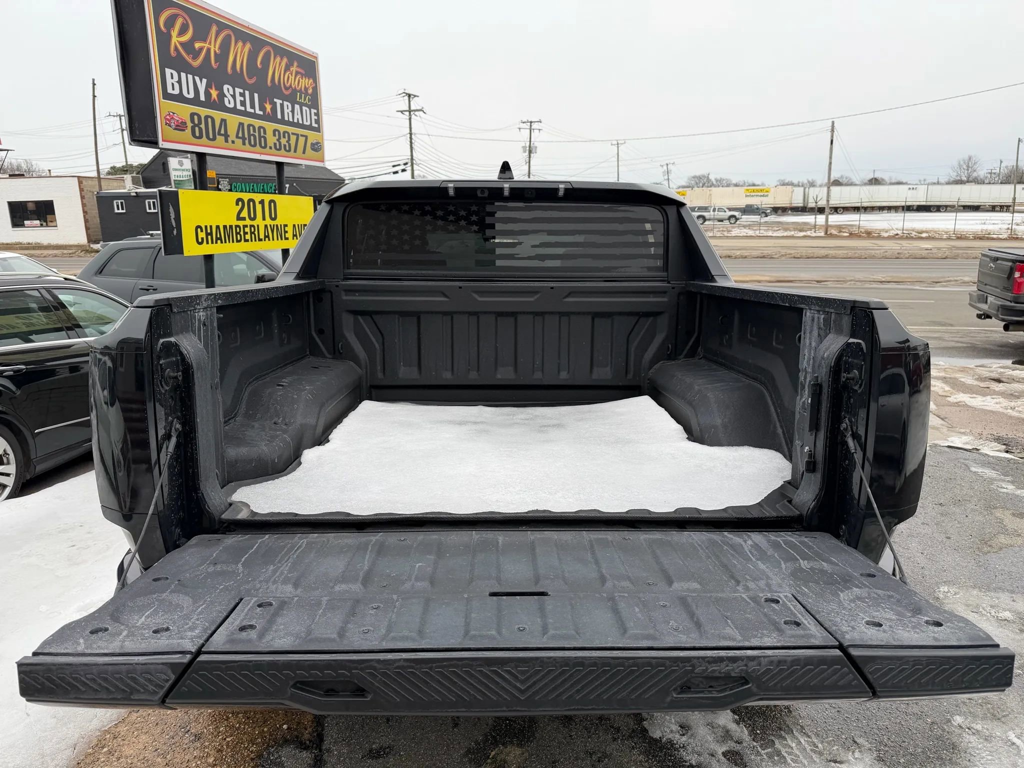 Used 2024 GMC Hummer EV 2X image 39