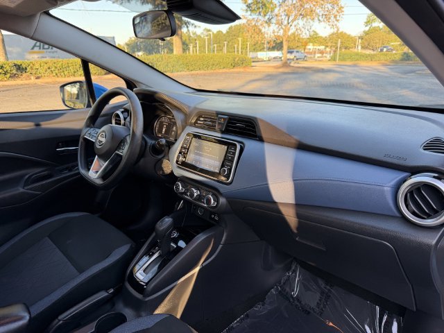 Used 2024 Nissan Versa SV w/ Trunk Package FWD image 31