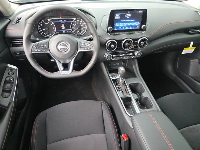 New 2025 Nissan Sentra SR w/ Midnight Edition image 3