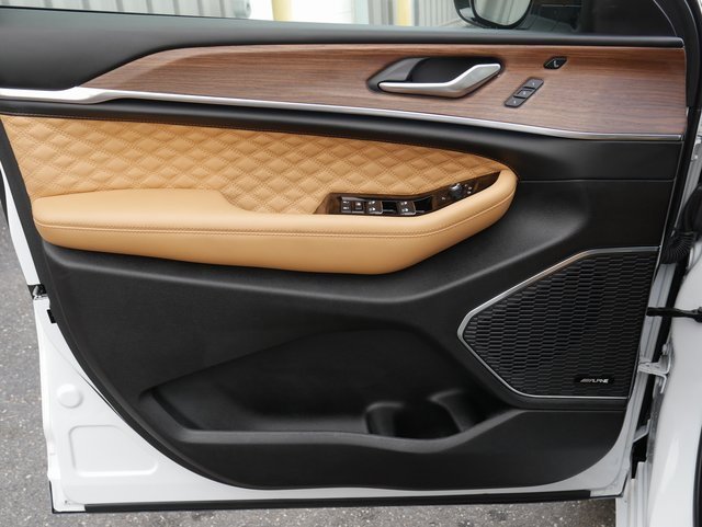 Used 2024 Jeep Grand Cherokee L Summit image 16