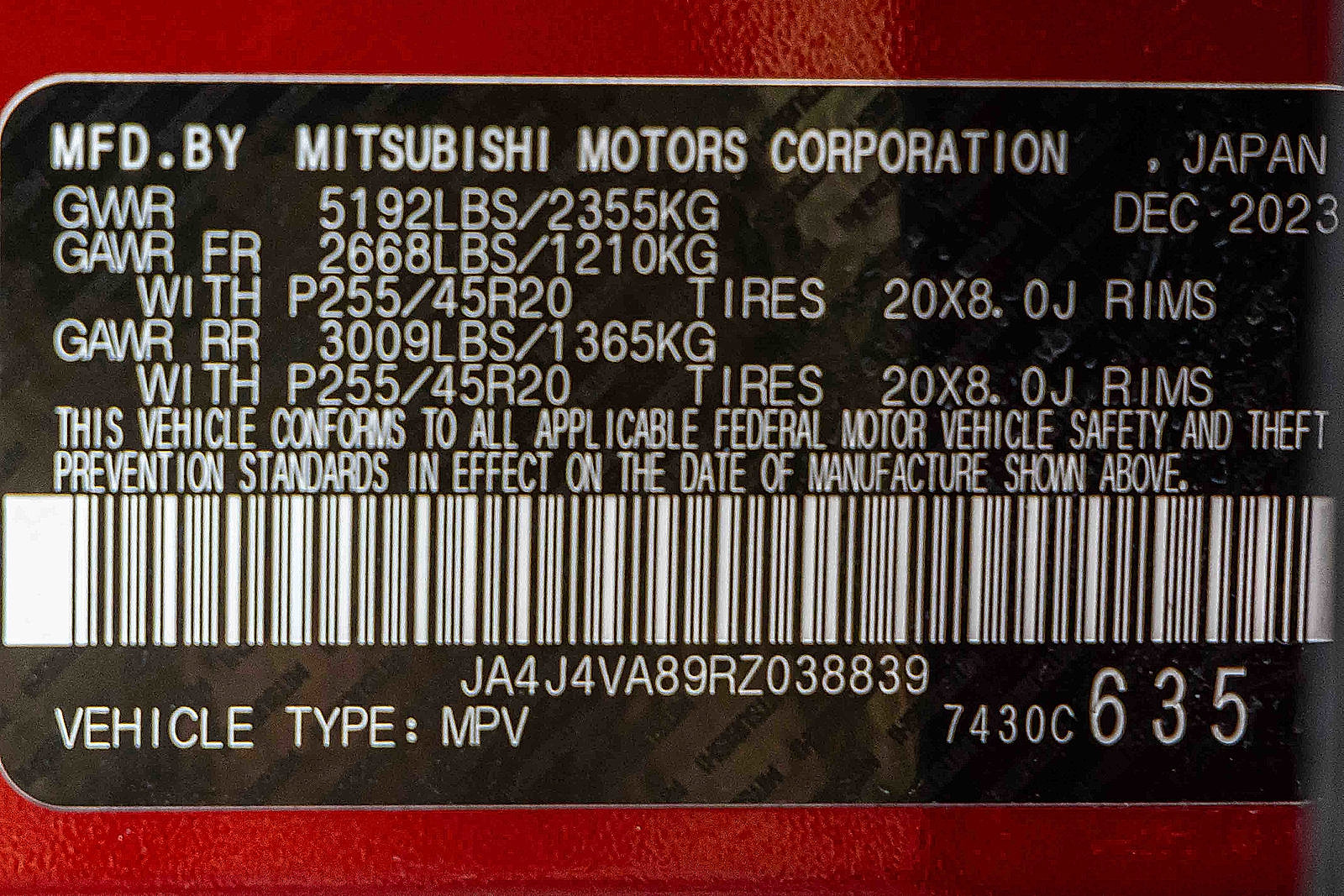 Used 2024 Mitsubishi Outlander AWD image 32
