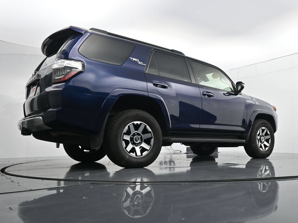 Used 2022 Toyota 4Runner TRD Off-Road Premium w/ Moonroof Package AWD/4WD image 37