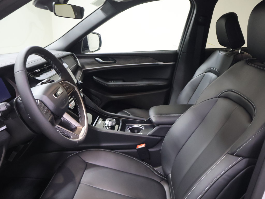 New 2027 Jeep Grand Cherokee Limited AWD/4WD image 9