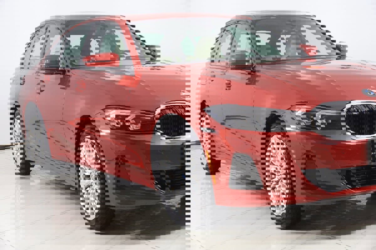 Used 2023 BMW 330i xDrive Sedan image 42